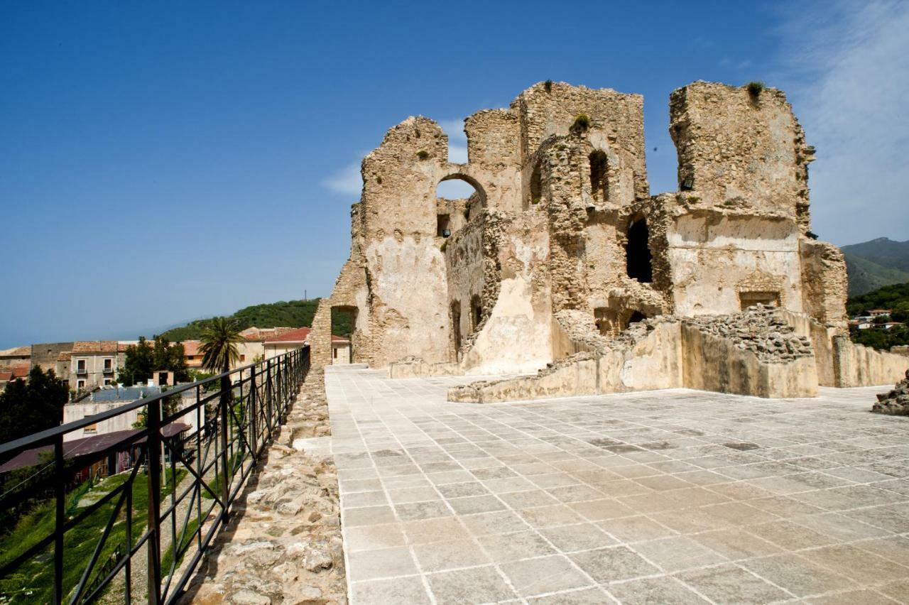 Residenza D'Epoca Borgodifiume Hotel Fiumefreddo Bruzio Buitenkant foto